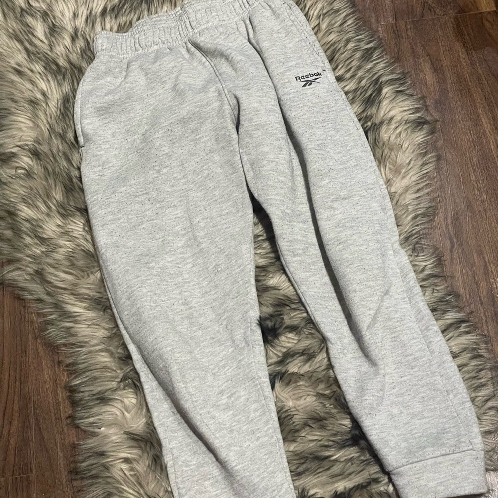 Reebok Gray Jogger Sweatpants with Tapered Fit
